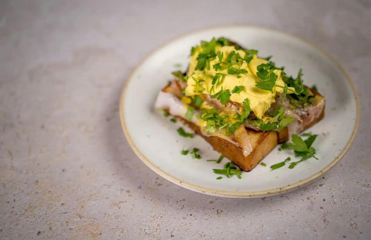 Huevos Benedictinos