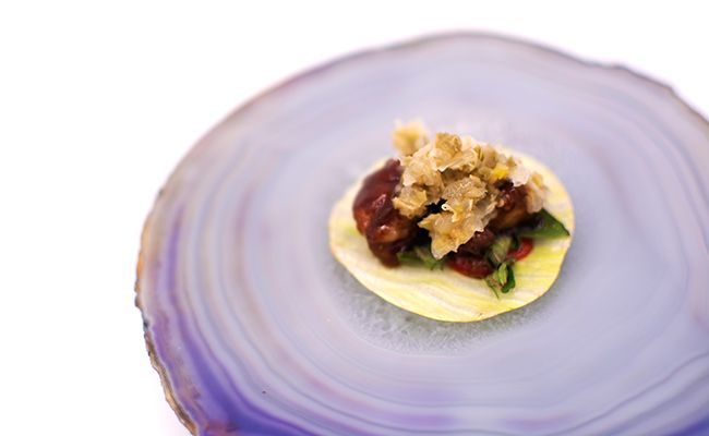 Mogote de cerdo ibérico con hierbas frescas by Manuel Alonso