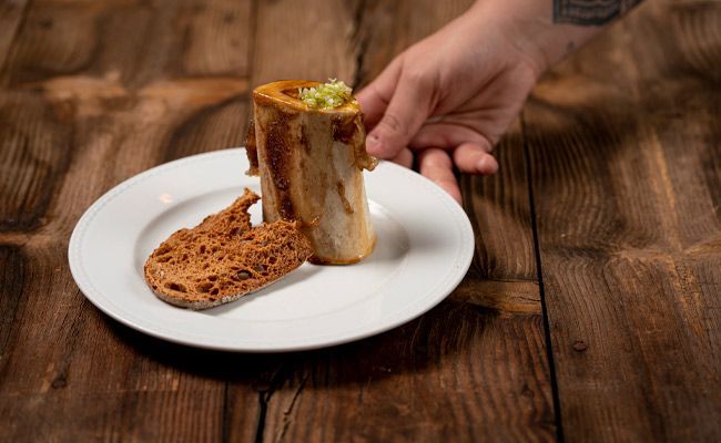 Sobremesas con Doble Montanera: tuétano ibérico